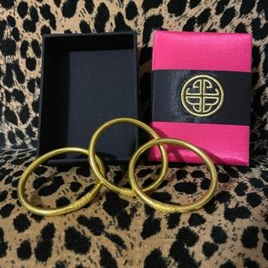 BuDhaGirl Bangles (3) with Box size Small